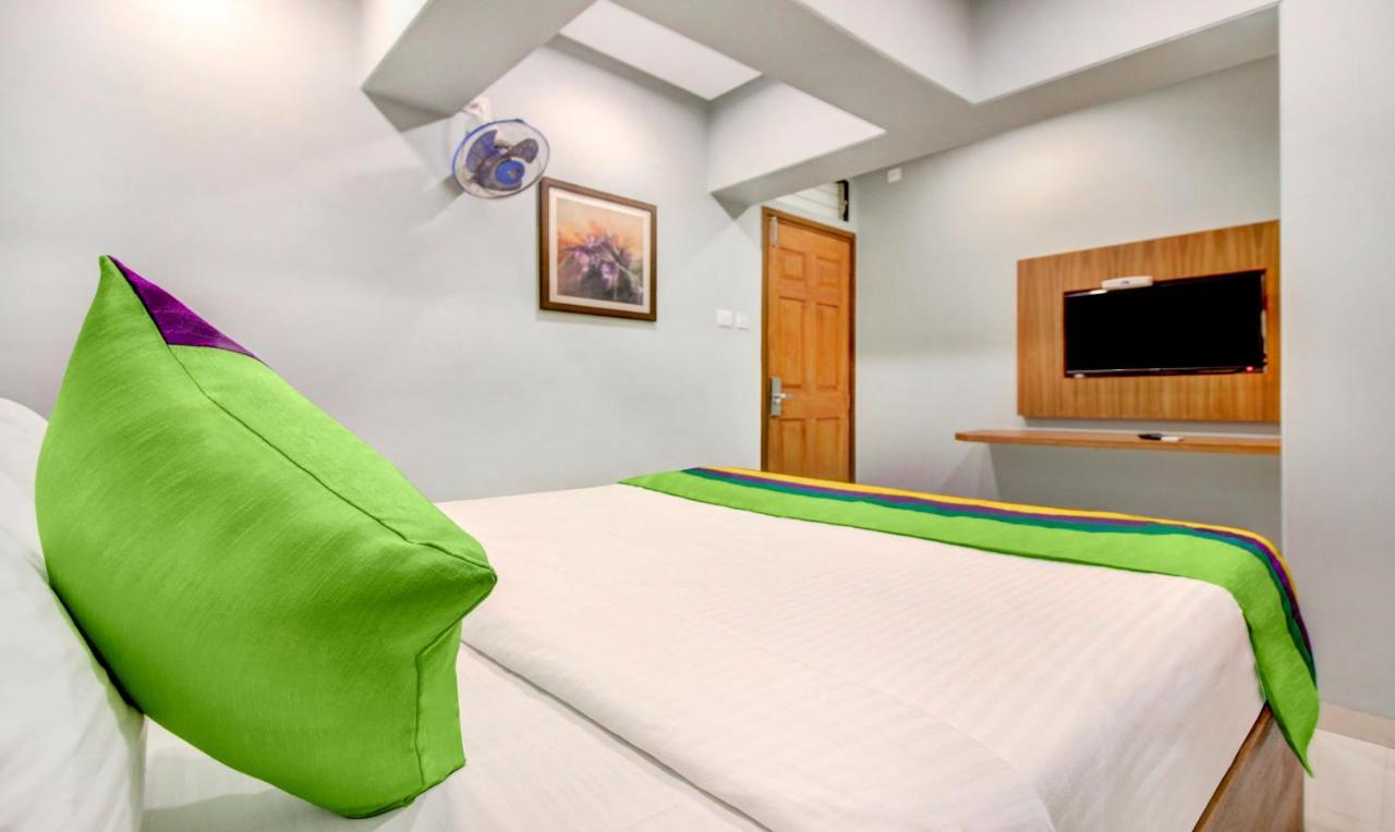 מלון מומביי Treebo Cruz Royale Santacruz West מראה חיצוני תמונה